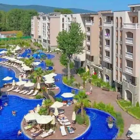 Apartmán Cascadas, With A Pool View Sluneční pobřeží