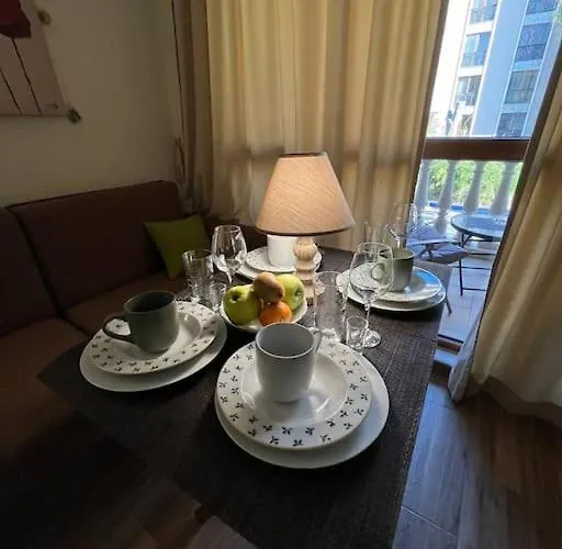 Cascadas, With A Pool View Appartamento