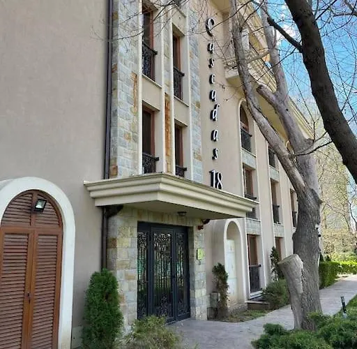 Cascadas, With A Pool View Apartmán